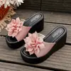 Tallas 34-43 en stock, sandalias de cuña florales, nuevo estilo verano 2026, sandalias de plataforma abiertas para exteriores estilo europeo y americano para mujer