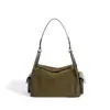 Bolso de mano nuevo de cuero genuino para mujer con un diseño de alta gama y de nicho, gran capacidad, adecuado para el trabajo diario, y se puede llevar como bolso de hombro, bolso cruzado o bolso de mano