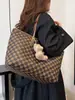 Bolso Tote de Alta Gama para Mujer, Estilo Nuevo, Gran Capacidad, Versión Coreana, Adecuado para la Escuela, Bolso de Hombro de Moda para Viajes Diarios 2026, Bolso para Mujer, Nuevo