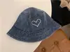 Novo chapéu de pescador feminino, chapéu de pescador em jeans preto, adequado para todas as estações, reduz a idade, afina o rosto, proteção solar, chapéu protetor solar, estilo fino de verão