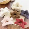 Pinza para el pelo de felpa de lana de cordero con forma de estrella de cinco puntas, Pinza de tiburón dulce para moño en la parte trasera de la cabeza, Accesorios para el pelo al por mayor
