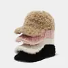 Comercio Electrónico Transfronterizo Nueva Letra R Gorra de Felpa Gruesa con Pico de Pato Hace que la Cara Parezca Más Pequeña Compras Casuales al Aire Libre de Invierno Gorra de Béisbol