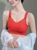 Comercio exterior al por mayor ropa interior talla grande para mujer pecho grande pequeño sin costuras fino fruncido accesorio leche anti-caída sujetador ajustable