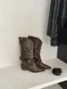 Botines Aumentadores de Altura Interna 2026 Otoño/Invierno Nuevos Botas Vintage de Punta Fruncidas a Media Pantorrilla para Mujer