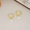 Pendientes de Perla de Plata de Ley 925 Estilo Nuevo 2026 Tendencia Caliente Ins Nicho Lujo Ligero Pendientes para Mujer Gama Alta Otoño e Invierno Pendientes Sencillos