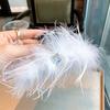Nuevo clip de plumas de alta calidad con pelo de avestruz, clip de tiburón, lujo ligero, temperamento elegante, horquilla para la parte posterior de la cabeza, joyería