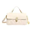 Bolso de mano de alta gama nuevo y exquisito de moda, simple y versátil, bolso pequeño popular estilo Chanel con patrón de diamantes, bolso de hombro y cruzado