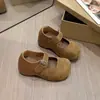 Zapatos bajos de primavera/verano para mujer con aumento interno de altura, nuevo modelo 2026, suela blanda, no cansan, zapatos slip-on de gamuza con hebilla