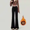Pantalones vaqueros negros acampanados para mujer, forrados de felpa y gruesos, nuevos de invierno 2025, de talle alto, elásticos, de corte ajustado y largos hasta el suelo.