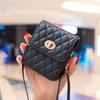 Estilo Chanel Universal para Samsung Z Flip45 Tela Dobrável Bolsa de Cintura Capa de Couro Flip OPPO Flip N2 Bolsa de Ombro