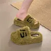 Pantuflas peludas de suela gruesa para mujer, nuevo estilo coreano otoño/invierno 2026, pantuflas de algodón chic y a la moda