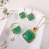 Natural Xinjiang Golden jade incrustado terno Dongling jade pingente brincos Antigo esmalte jóias presente atacado