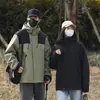 Chaqueta Exterior Estilo Montaña para Hombres y Mujeres en Primavera y Otoño Delgada Transpirable Cortavientos e Impermeable Marca de Moda Chaqueta de Pareja Ropa para Viajes y Montañismo
