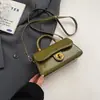 Bolso Vintage de Cuero Encerado al Aceite Hecho a Medida de Alta Gama para Mujer, Bolso Cruzado Versátil Nuevo Otoño/Invierno, Bolso de Mano Pequeño Cuadrado