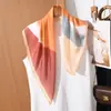 Pañuelo Cuadrado Retro Francés de los 70 para Mujer, Pañuelo de Seda de Alta Gama para el Trabajo, Elegante y con Estilo, Combinado con una Camisa, Pañuelo Pequeño, Chal para Protección Solar