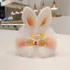 Horquilla de amor hecha a mano Llavero de peluche de conejo Colgante de bolsa de dibujos animados creativo famoso en Internet Joyería de regalo para estudiantes