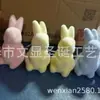 Estación 100 Conejo Blanco Embrión Terciopelo - Personalizable, Empaque para Decoración Navideña
