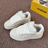 Zapatillas Gruesas de Suela Blanca Estilo Coreano de Nicho Color Blanco Leche para Mujer Tendencia Primavera 2025 Nuevos Estudiantes Versátiles Casuales Zapatillas Blancas Pequeñas