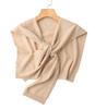 Chal de punto de cachemira para el hombro exterior Bufanda anudada coreana para hombre y mujer 2024 nuevo primavera y otoño en stock al por mayor