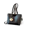 Nuevo estilo de comercio exterior: bolsa de mano retro, gran capacidad, correa ancha de hombro a la moda, bolso cruzado, simple y casual, bolso de hombro versátil para mujer