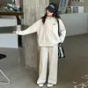 Conjunto de Roupa de Primavera para Meninas 2026 Novo Roupa Esportiva Infantil Estilo Coreano Super Estiloso Roupas de Primavera Conjunto de Duas Peças para Crianças Mais Velhas