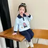 Conjunto Elegante y Dulce de Otoño para Niñas 2026 Nuevo Conjunto de Dos Piezas de Policía Conejo para Niñas, Ropa de Primavera y Otoño para Niños