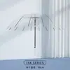 Suministrado directamente por el fabricante original, este paraguas transparente presenta un dosel engrosado, un mástil recto y un asa curva. Soporta publicidad con logo personalizado basada en tu diseño