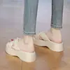 Sandalias de Perlas Casuales de Moda y Hermosas para Verano 2026, Estilo Nuevo para Estudiantes, Chanclas de Playa con Suela Gruesa
