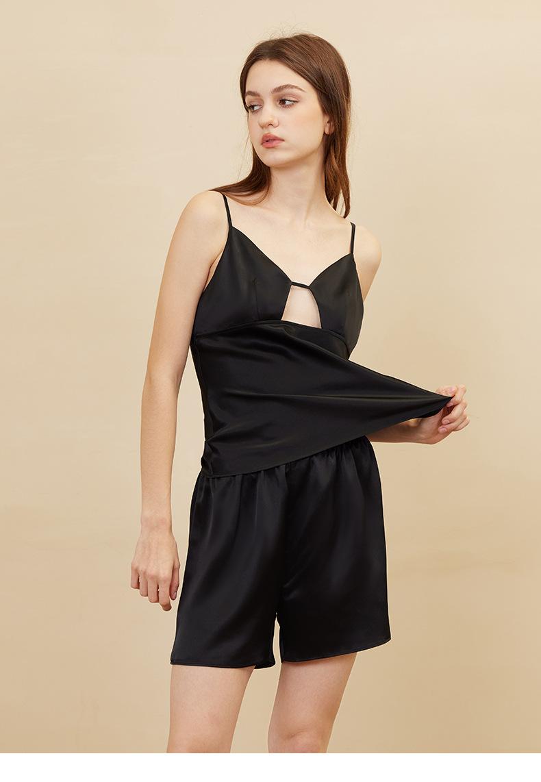 2201084--镂空性感吊带短裤套装_01