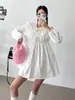 Chic Coreano Estilo Coreano Nuevo Principios de Primavera Moda Francesa Con Cordones Cuello en V Plisado Suave Babydoll Vestido Corto