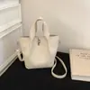 Bolsa de Balde Portátil Estilo Retrô Francês para Mulheres 2026 Inverno Novo Estilo Roupa Diária de Trabalho Bolsa de Ombro Nicho Casual Bolsa Transversal