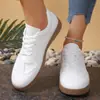 Nuevos zapatos de mujer transfronterizos para primavera, zapatillas transpirables de punto volador, zapatillas de entrenamiento alemanas ligeras y cómodas, zapatos casuales versátiles para estudiantes