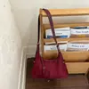 Bolso de mano retro de terciopelo de gran capacidad para mujer, nuevo bolso cruzado casual otoño/invierno 2026, un bolso de hombro tipo albóndiga súper popular