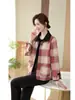 Casaco Curto de Outono para Mulheres de Meia-Idade e Idosas, Versátil e Elegante, Casual, Xadrez, Blusa Feminina para Primavera e Outono