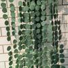 Simulación de ratán, flor artificial, uva dulce, potencio, vid, hojas pequeñas, hojas verdes, hojas decorativas, tubo de techo, bobinado, planta verde, flor, vid.