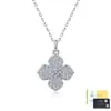 Collar de trébol de cuatro hojas de plata de ley S925 totalmente engastado con diamantes de moissanita, colgante de trébol de la suerte de lujo ligero, cadena para clavícula de mujer, venta al por mayor de fábrica