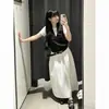 Conjunto de tres piezas para mujer estilo universitario coreano simple blanco, top halter, falda de cintura ceñida a la moda