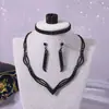 Conjunto de Joias de Casamento Vintage com Diamantes Cintilantes, Brincos de Banquete de Luxo Leve, Pulseira, Colar, Joias de Luxo Leve para Exportação, Exclusivamente para Fornecimento