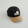 Gorra de béisbol para niños japonesa y coreana primavera y verano nueva moda gorra de color contrastante parasol para exteriores sombrero para bebé 5 años al por mayor