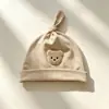 Touca de bebê para outono e inverno, touca fetal quentinha para meninos e meninas, touca headwrap fofa para bebês, touca de proteção para fontanela com logo de pônei em fonte pequena