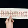 Nuevas Tiras de Uñas Portátiles al por Mayor Cortas Redondas Estilo Coreano Coloridas Lunares Rosa Nude Uñas Lindas Femeninas