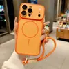 Adecuado para Funda de Teléfono Móvil Iphone17Promax, Succión Magnética Bicolor con Sensación de Piel y Correa, Apple 16/15 Mate Anti-Caídas