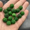 Cuentas de tubo de jade esmeralda de flor tallada verde seco imitación optimizada, adornos de cuentas verdes a juego, accesorios de media luna cilíndricos verdes secos, tarjeta hueca