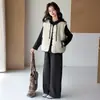 Conjunto de Chaleco Acolchado Súper Lindo para Niñas Otoño/Invierno 2026 Nuevo Estilo Sudadera para Niñas Medianas y Grandes Pantalones de Pierna Ancha Conjunto de Tres Piezas