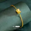 Loja de ouro com o mesmo estilo de pulseira de cintura fina olho de gato dourado areia pingente Passepartout pulseira olho de gato escovado moda versátil presente
