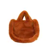 Outono de 2026 Novo Estilo Bolsa de Mão Fofa de Ombro Único Bolsa Tote Transversal Peluda da Moda para Mulheres Bolsa de Pelúcia Texturizada Casual