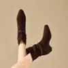 Botines Cortos Ocultos para Aumentar la Altura para Mujer 2026 Otoño/Invierno Nuevo Estilo Gamuza Versátiles Botas tipo Martin Puntera Cuadrada Tacón Bajo Hebilla Botas Apiladas Mujer