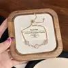 Pulsera de Trébol de Cuatro Hojas con Tres Flores Completamente Incrustadas, Popular en TikTok, Lujo Ligero, Sensación de Alta Gama, Pulsera Ajustable para Mujer