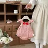 Roupas de Bebê Verão Estilo Fino Macacão Bebê Menina Alça Florzinha Vermelha Macacão Sem Mangas Macacão de Engatinhar Roupas Classe A