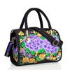 Bolso Bordado de Estilo Étnico Bolso Boston Estéreo para Viajes Bolso Cruzado Bordado de Peonías Estilo Chino